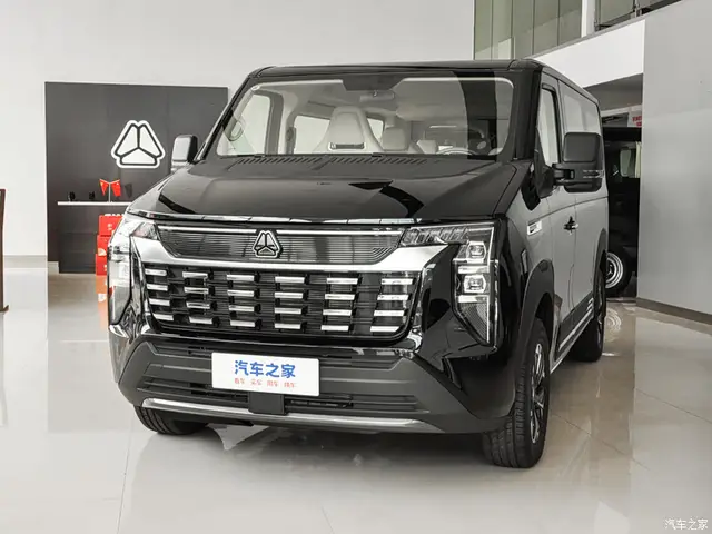 Sinotruk Pioneer V
