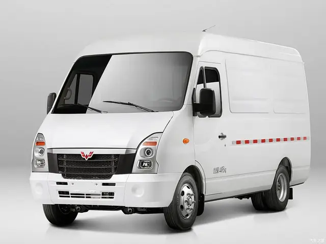 Wuling EV80