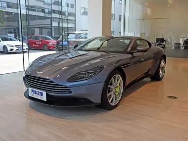 Aston Martin DB11