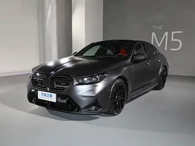 BMW M5 NEV