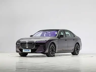 BMW M760Le