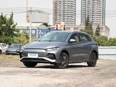 BYD e2