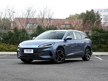 BYD Seal 06 DM-i Touring