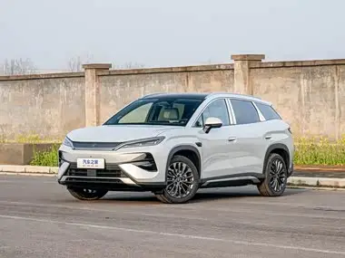 BYD Song Ultra
