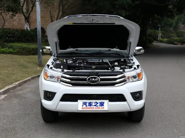 JAC V7