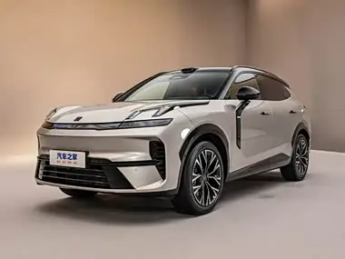Lynk & Co 08 EM-P