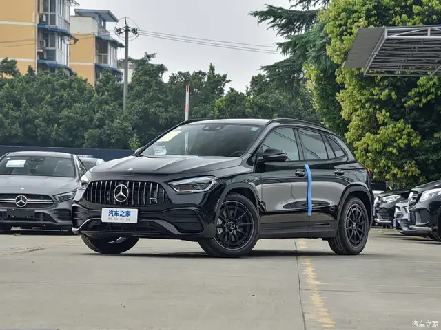 Mercedes-Benz GLA AMG
