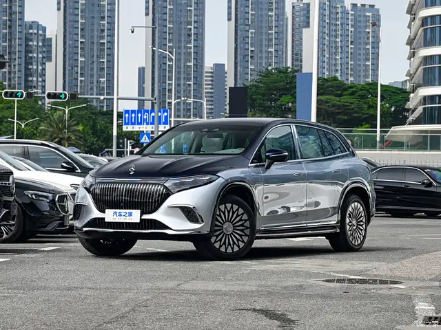 Mercedes-Benz Maybach EQS SUV