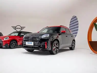 MINI JCW COUNTRYMAN