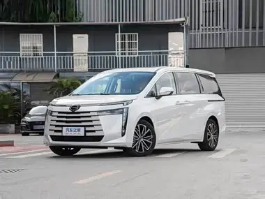 Trumpchi E8