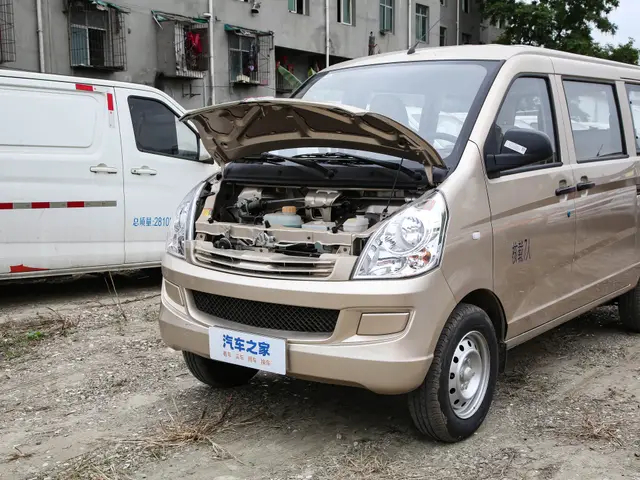 Wuling Rongguang S