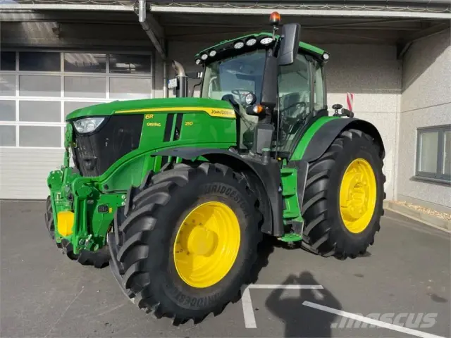 John Deere 6R