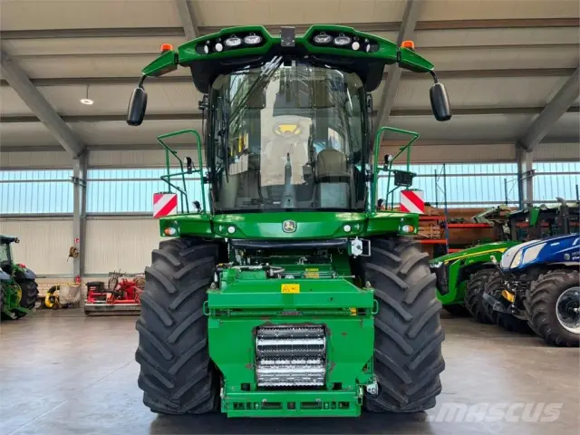 John Deere 8500