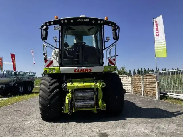 CLAAS Jaguar