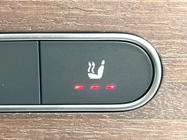Mercedes-Benz CLA Class