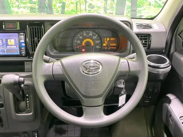 Daihatsu Hijet Deck Van