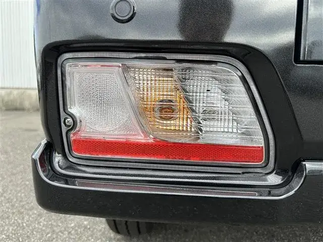 Daihatsu Atrai Deck Van