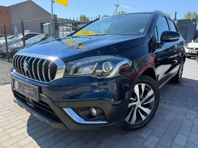 Suzuki S-Cross