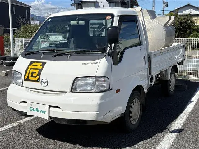 Mazda Bongo Track