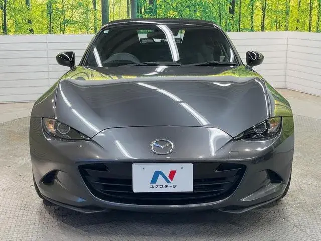 Mazda Roadster