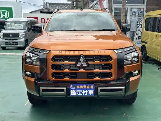 Mitsubishi Tryton