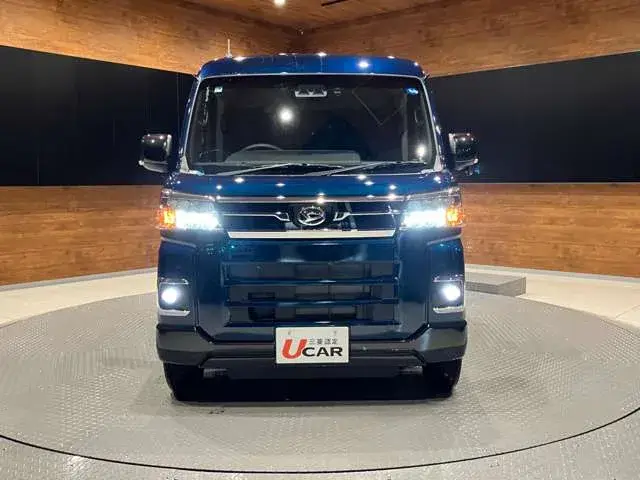 Daihatsu Atrai Deck Van
