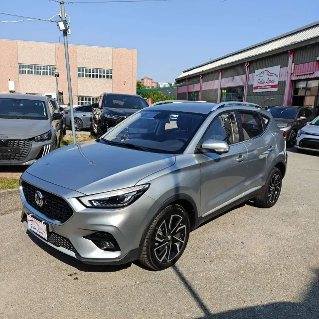 MG ZS