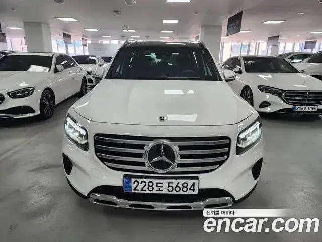 Mercedes-Benz GLB-Class