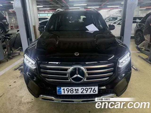 Mercedes-Benz GLB-Class