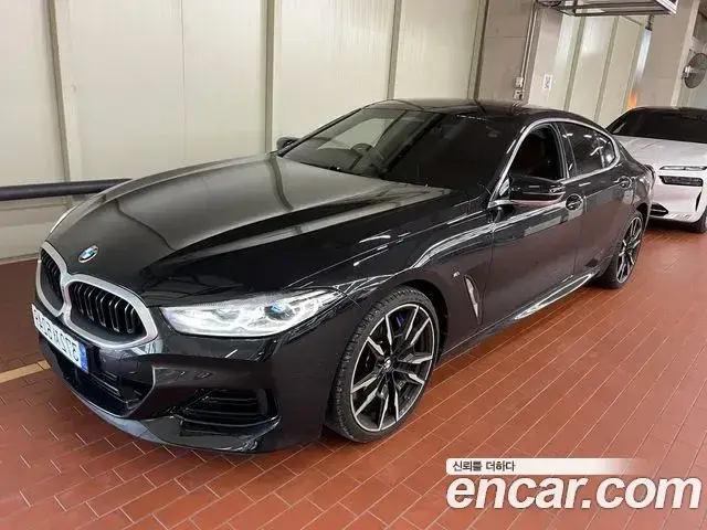BMW 8-Series