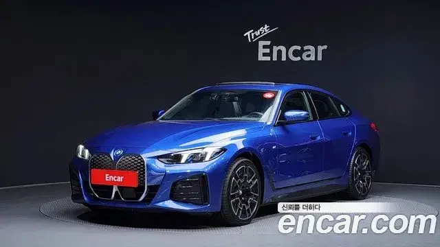 BMW i4