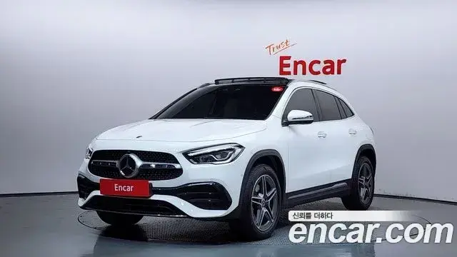 Mercedes-Benz GLA-Class