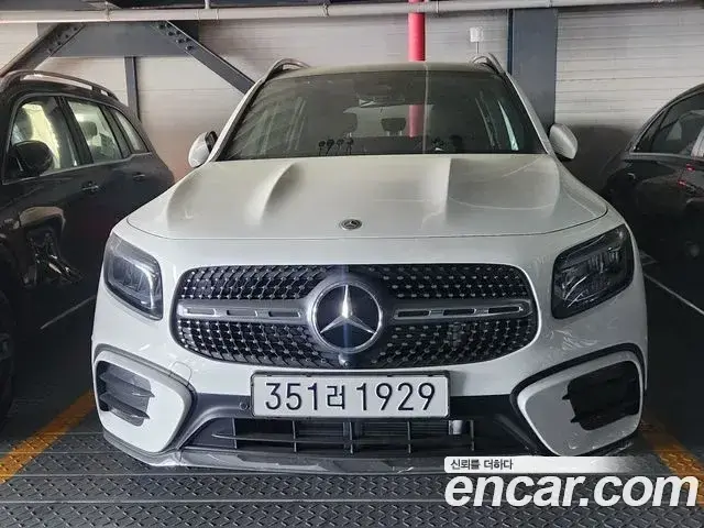 Mercedes-Benz GLB-Class