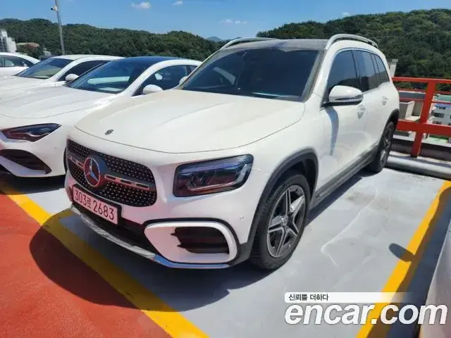 Mercedes-Benz GLB-Class