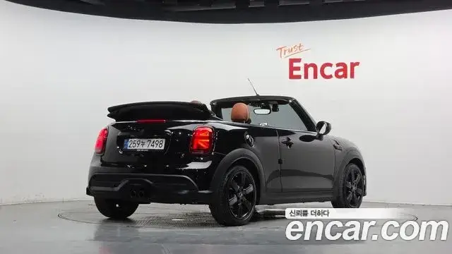MINI Cooper Convertible