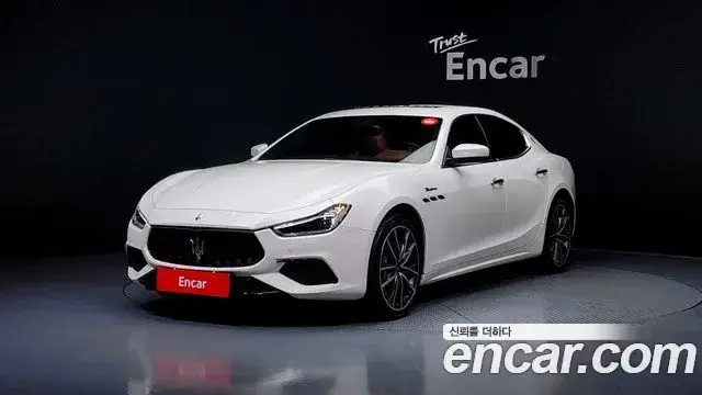 Maserati Ghibli