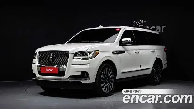 Lincoln Navigator