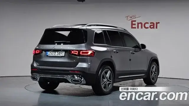 Mercedes-Benz GLB-Class