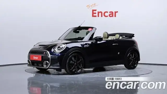 MINI Cooper Convertible