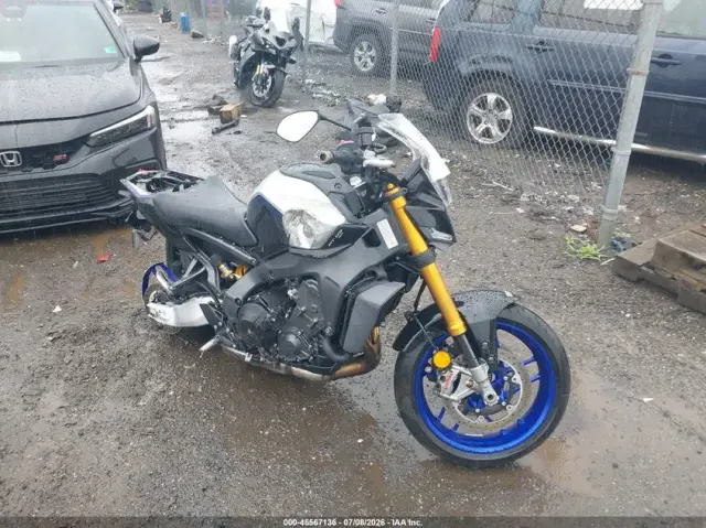 Yamaha Mt09