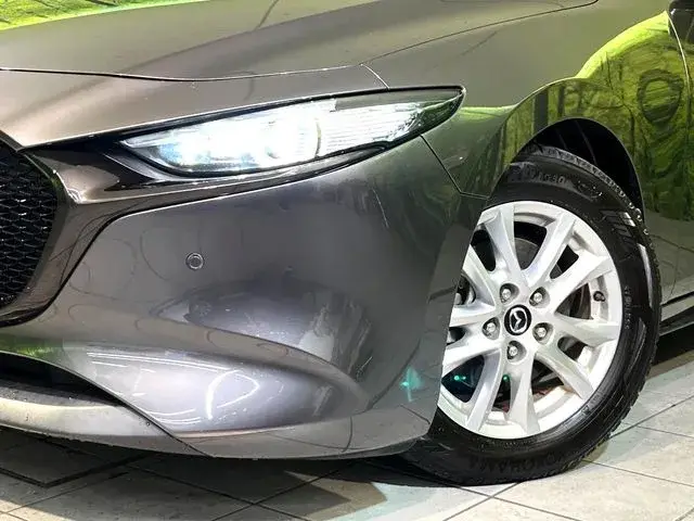 Mazda 3 Fastback