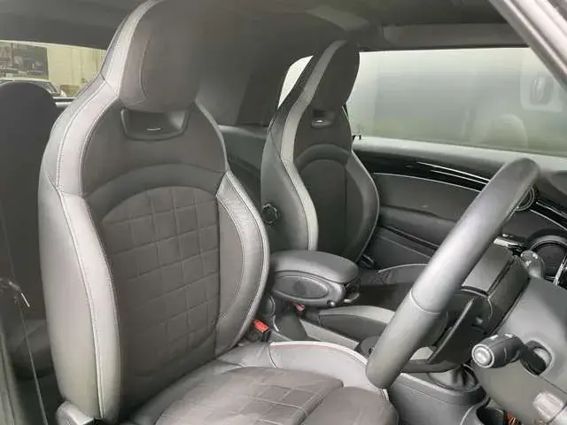 MINI Mni Convertible