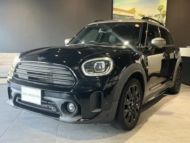 MINI Crossover