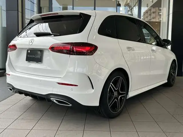 Mercedes-Benz B Class