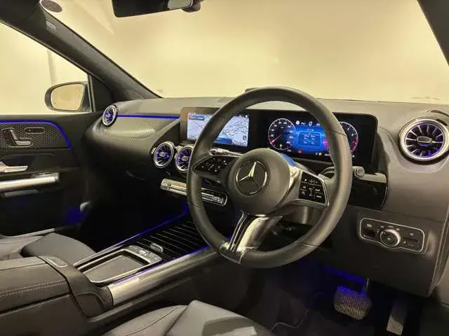 Mercedes-Benz B Class