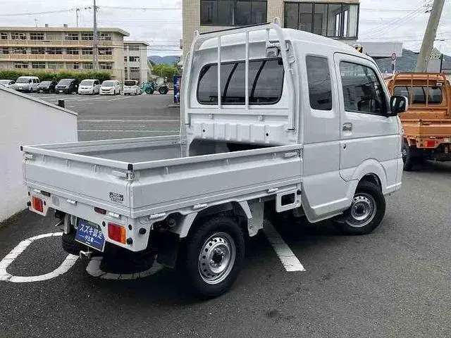 Suzuki Carry