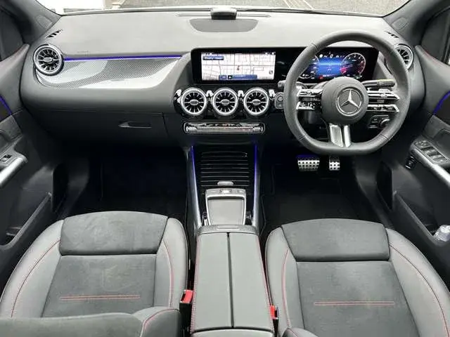 Mercedes-Benz B Class