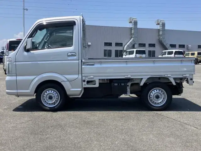 Suzuki Carry