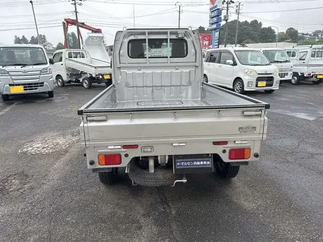 Suzuki Carry