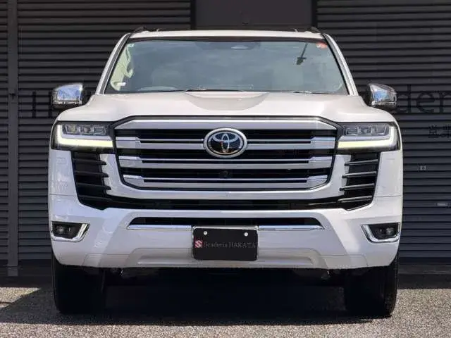 Toyota Land Cruiser 300